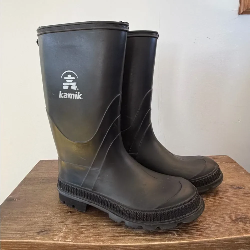 Kamik Kids Tall Black Rubber Rain Boots size 3